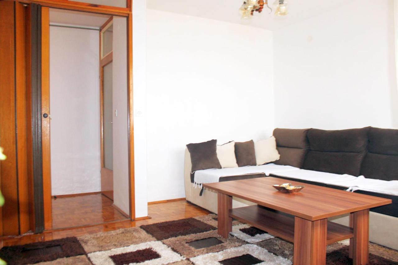 Apartment Dobrinja *